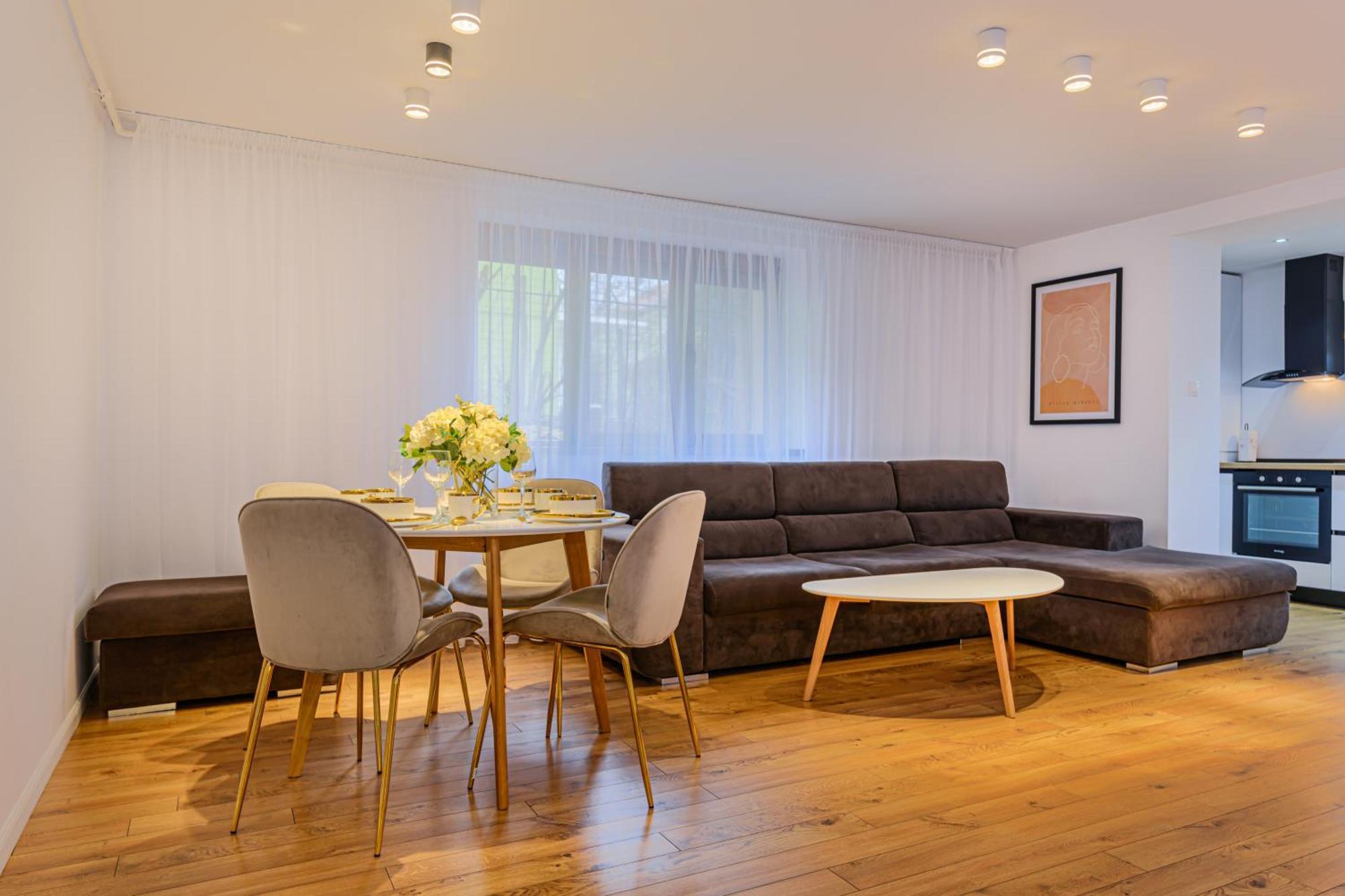 Koa - Memo Haus Apartment Brasov Ngoại thất bức ảnh